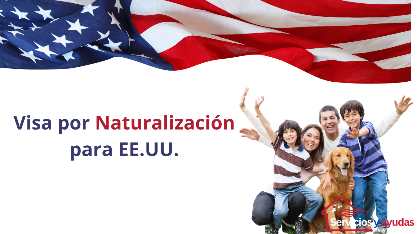 Familia feliz con dos hijos y un perro frente a una bandera de Estados Unidos, representando la Visa por Naturalización para EE.UU.