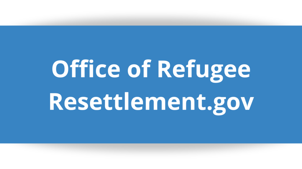 Fondo azul con el texto Office of Refugee Resettlement.gov en letras blancas.